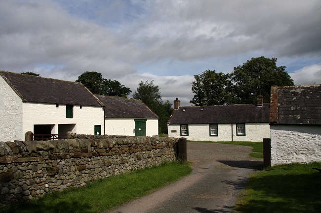 A photo of the outside of Robert Burns' Ellisland Farm in Dumfriesshire