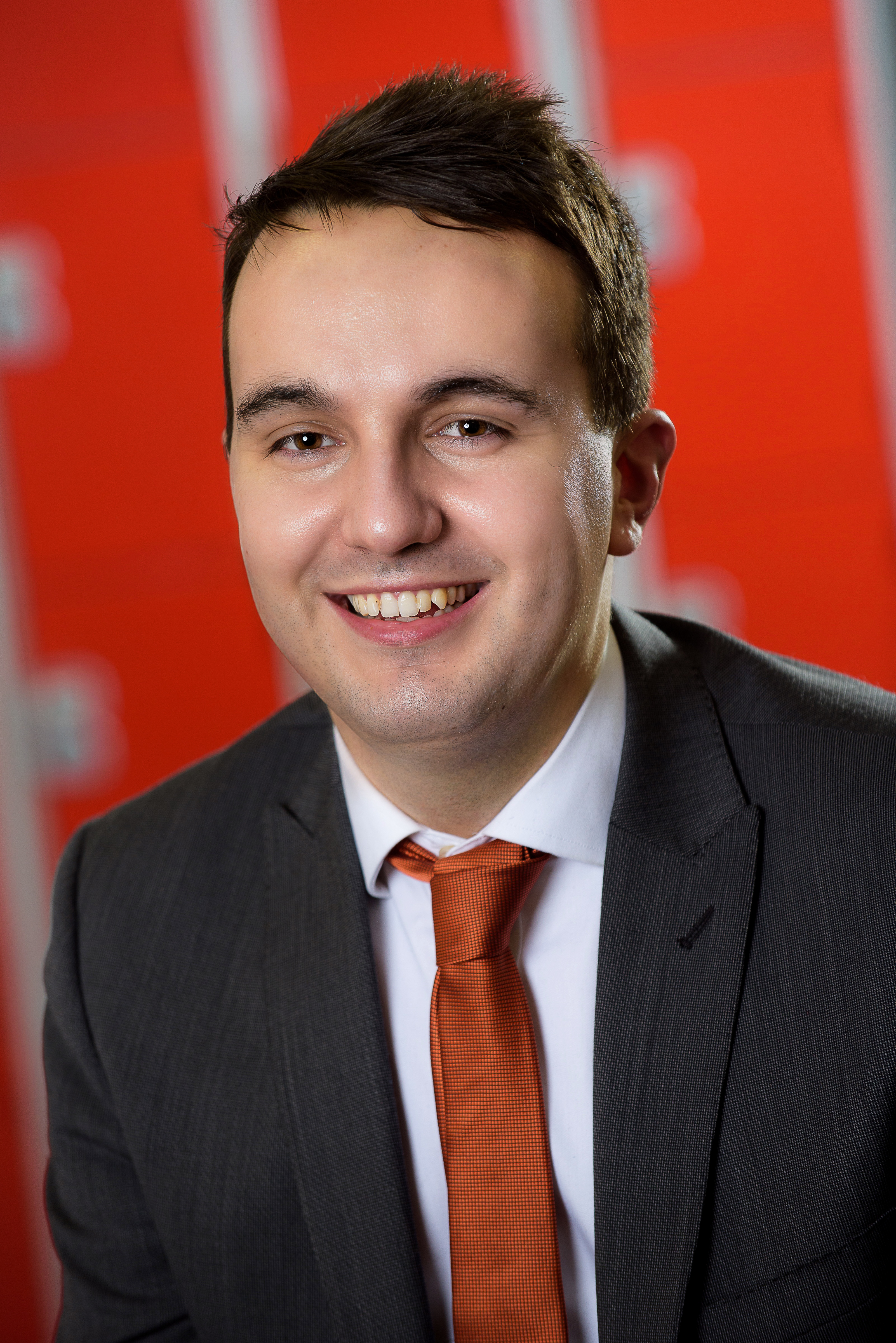 A picture of the student mentioned in the profile.