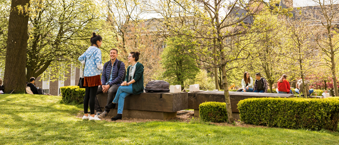 Photo of students on Gilmorehill Campus