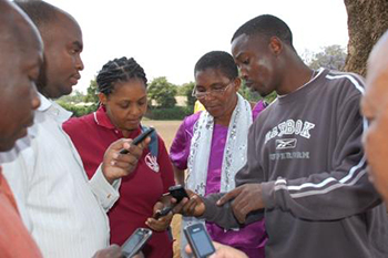 Tanzanian healthworkers using mHealth app