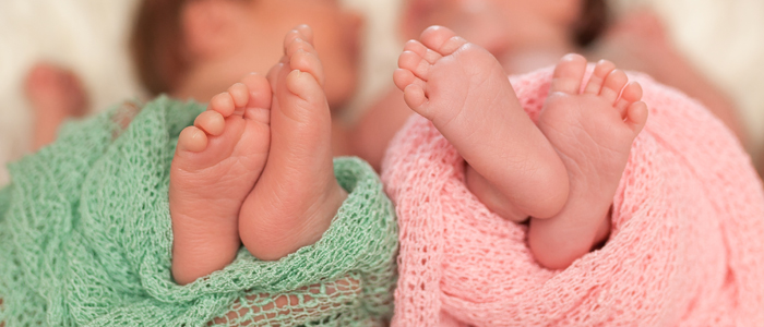 Photo of twin babies' feet
