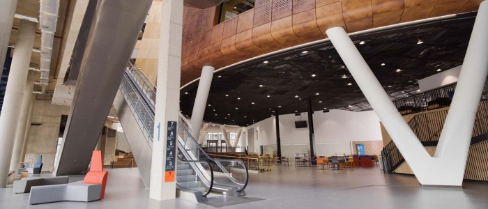 View across Level 2 to Hub Kitchen cafeteria 