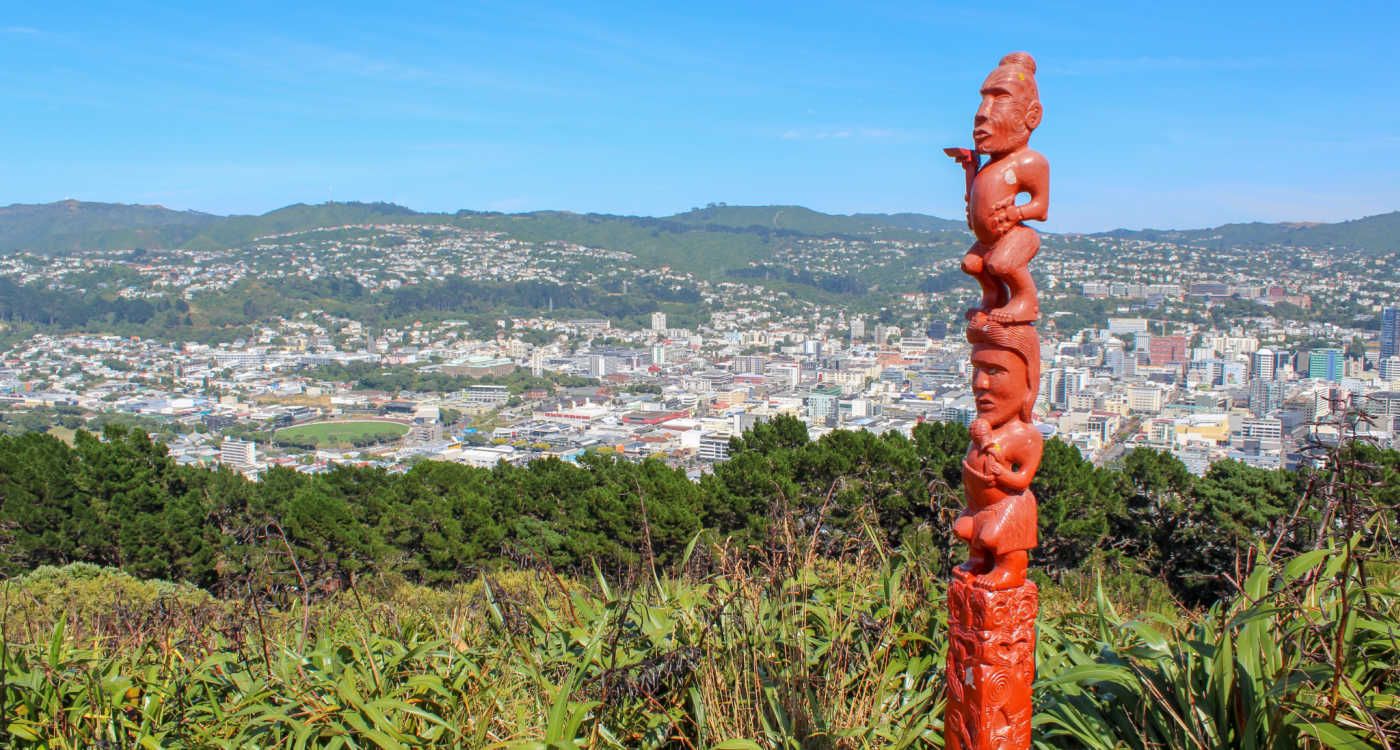 A Maori totum on top of a hill overlooking Wellington [Photo: Shutterstock]