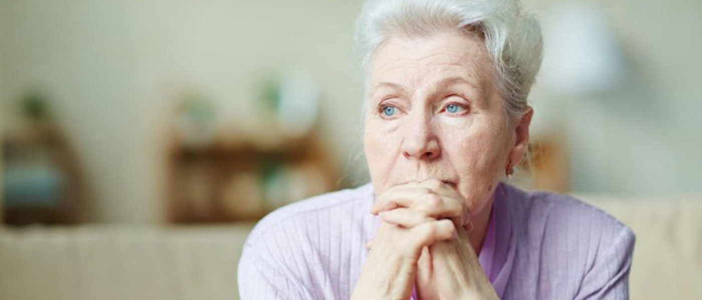 Image of a worried woman 1400x600