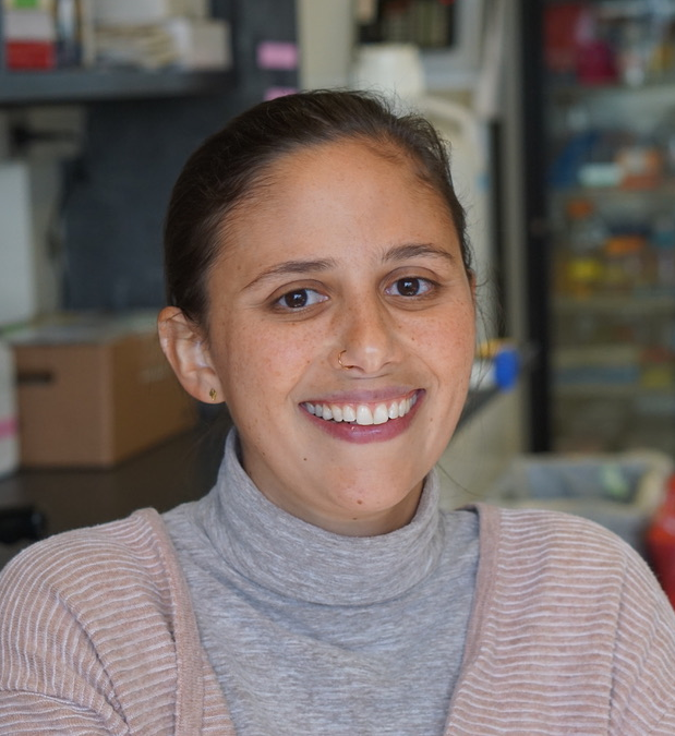 A head and shoulders profile shot of Dr Barbara Stokes in the lab