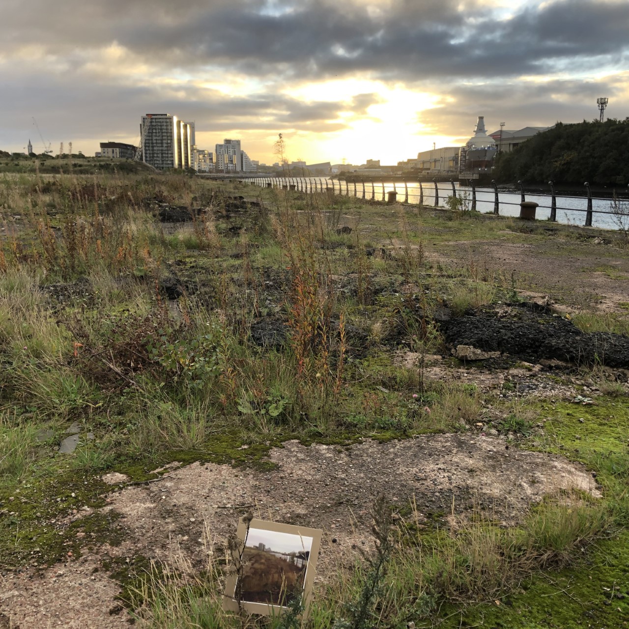 Post-industrial landscape by the River Clyde
