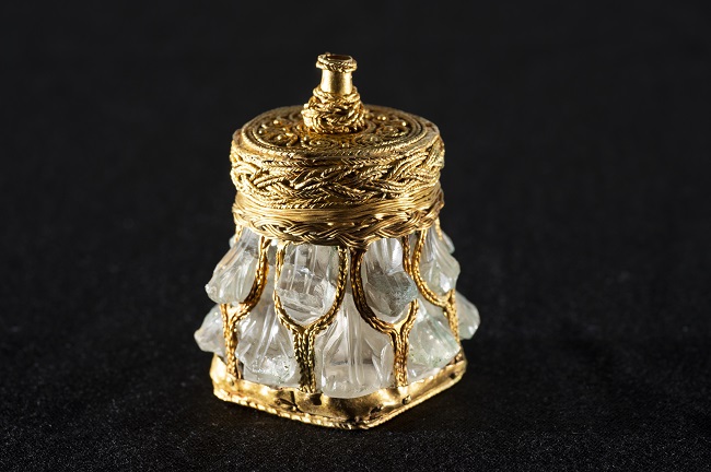 The Galloway Hoard - jar and the base where the inscription is revealed 650 