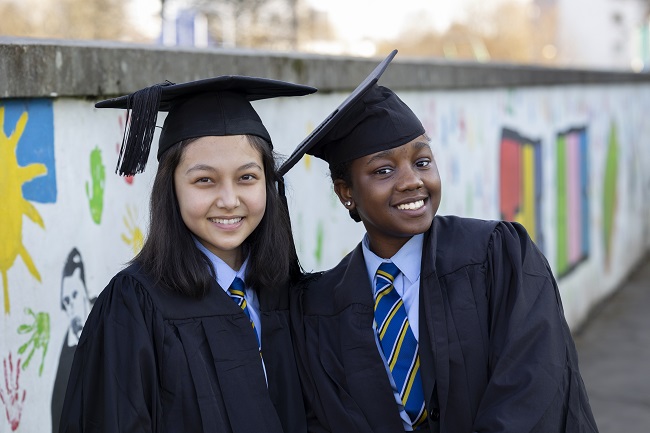 Left to Right : Melika, aged 14, and  Wiaam, aged 14, both S3 pupils at John Paul Academy who attend the new IntoUniversity Maryhill centre which is based in The Maryhill Hub in the Wyndford, Maryhill. Photo Credit Martin Shields