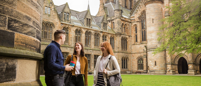 Photo of students in the quadrangle on the University of Glasgow campus