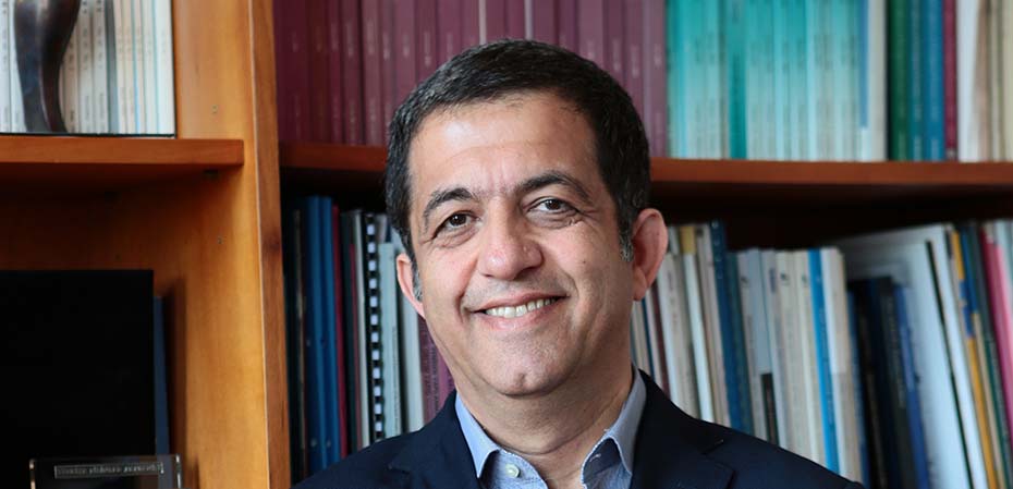 Profile photo of Professor Kamil Yilmaz (Koc University)