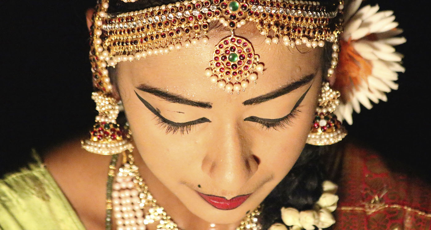 Kerala dancer, India. Copyright Graeme Green