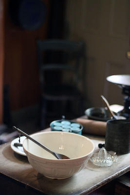 Image of a historical tenement kitchen