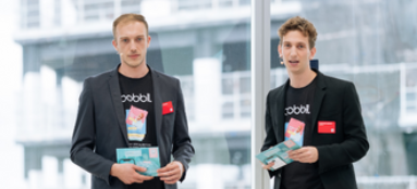Leon and Vanja, founders of Bobbll app
