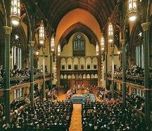 Image of the interior of the Bute Hall University of Glasgow