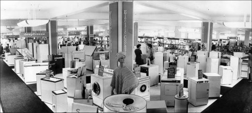 Photograph of household electrical goods in the Electrical Goods Department on the 5th floor, 1970. GUAS Ref: HF 51/6/1/5/6. Copyright reserved.)
