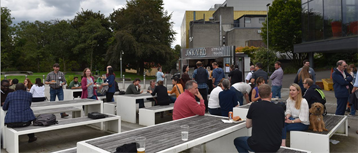 Image of staff and students outdoors at the Garscube campus