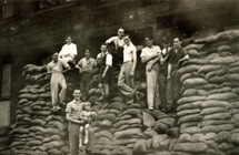 Sandbags at Glasgow Royal Infirmary courtesy of Medical Illustration Services, Glasgow Royal Infirmary