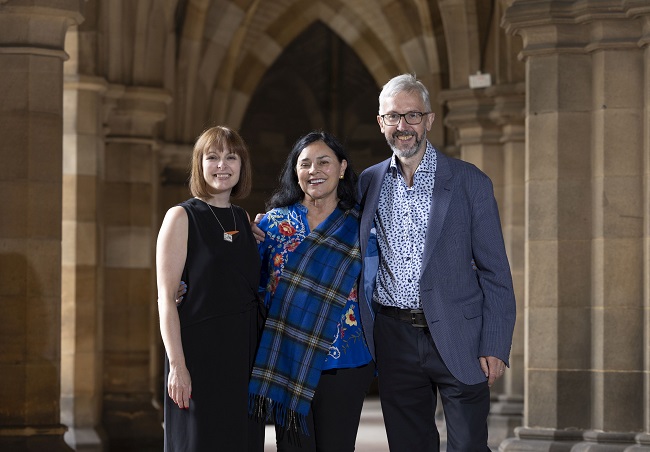A photo of Dr Lisa Kelly, Dr Diana Gabaldon and Professor Willy Maley in the Cloisters at the University of Glasgow ahead of the Outlander Conference 2023. Photo credit Martin Shields