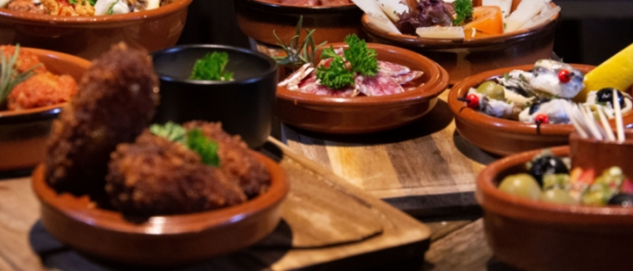 Image for Language Taster: Traditional Drinks & Recipes from Europe and Asia