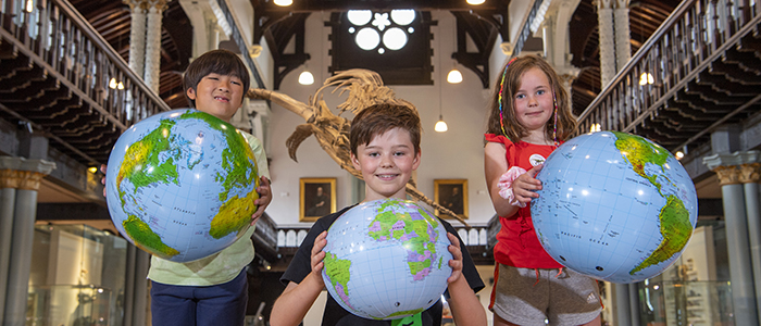 Image for Wee World Changers: Student Parents and Kids at The Hunterian with the SRC